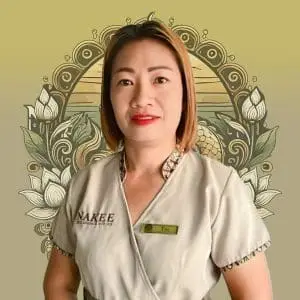 Nakees-Massage-Therapist-Toi