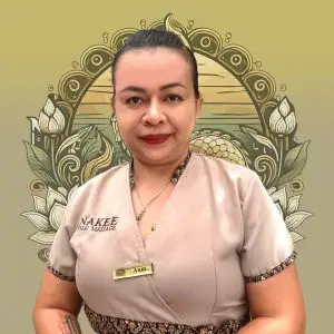 Nakee's-Massage-Therapist-Aum