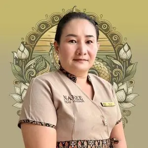 Nakee's-Massage-Therapist-Jeab