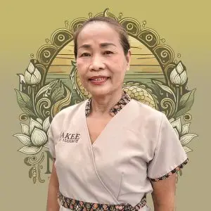 Nakees-Massage-Therapist-Noy