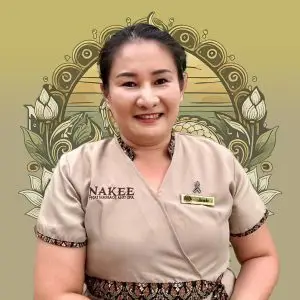 Nakee's-Massage-Therapist-Jeab