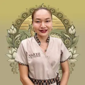 Nakee's-Massage-Therapist-Jiw